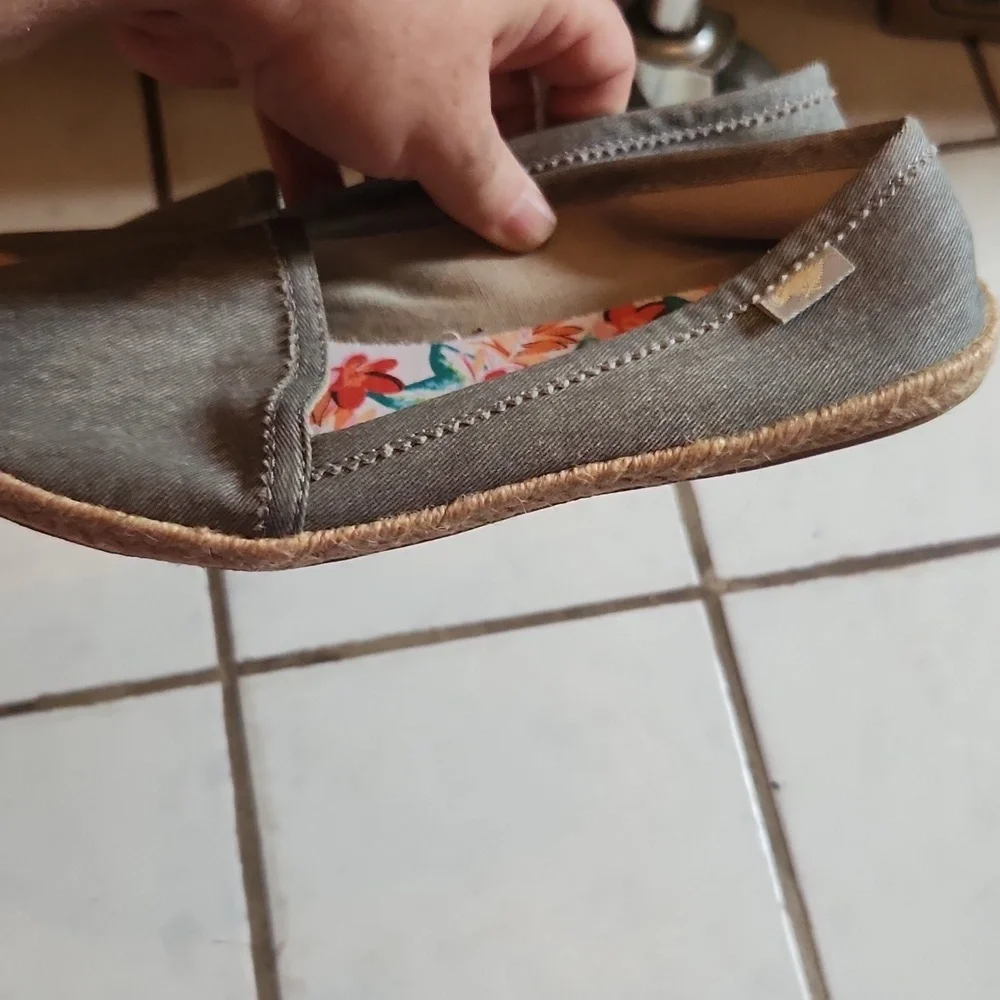 Rocket Dog Shoes Womens Size 6.5 Denim Espadrille Flats Slide On Blue Tan White